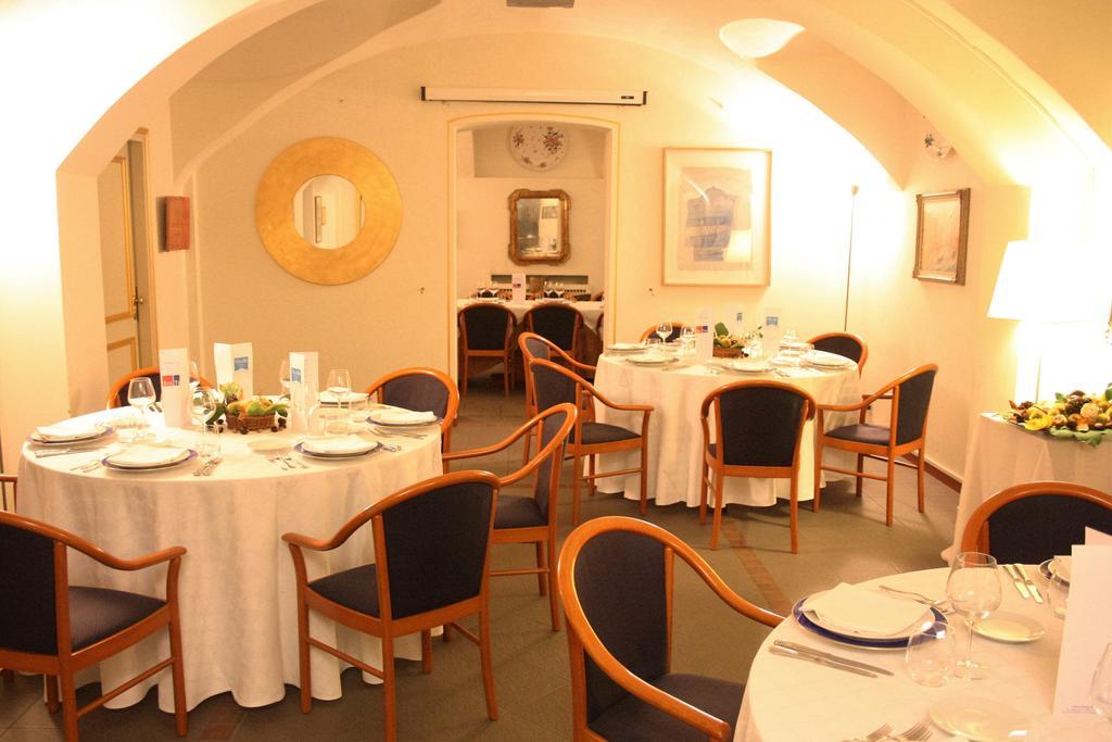 Hotel Ponte Di Rialto Crema Buitenkant foto