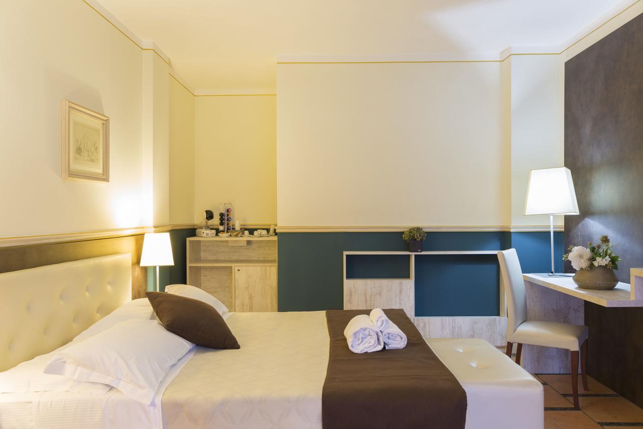 Hotel Ponte Di Rialto Crema Buitenkant foto