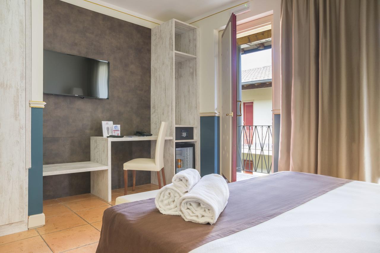 Hotel Ponte Di Rialto Crema Buitenkant foto